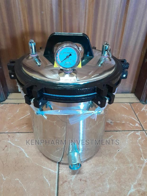 Autoclave 18 L - main view