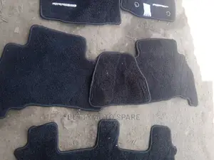 Prado 150 Floor Mats Japan