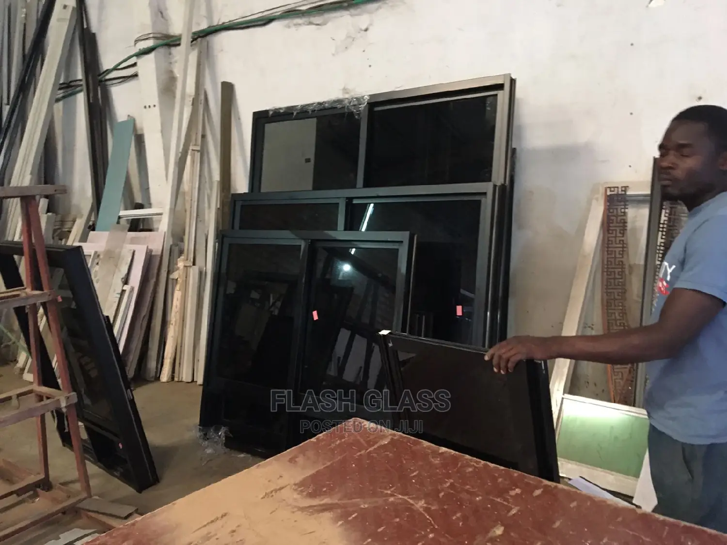 111 Customized Aluminium Windows
