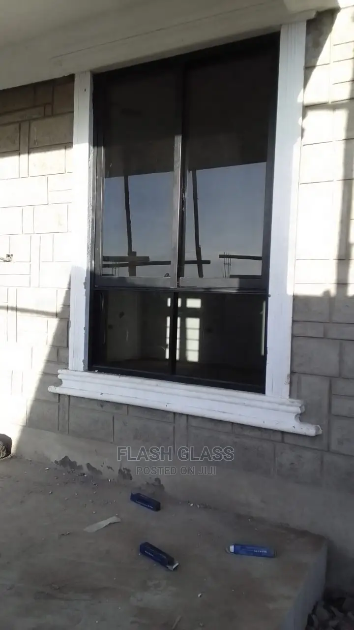 111 Customized Aluminium Windows