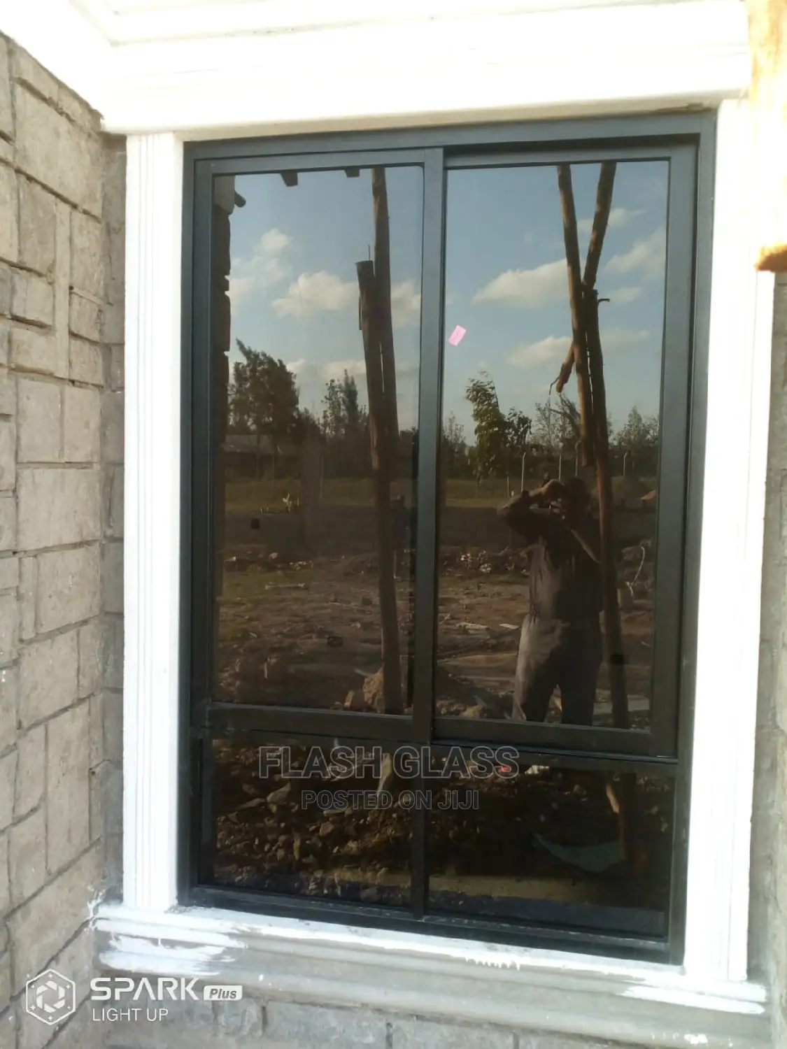 111 Customized Aluminium Windows