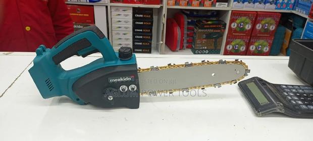 Cordless Meakida Chainsaw. - main view