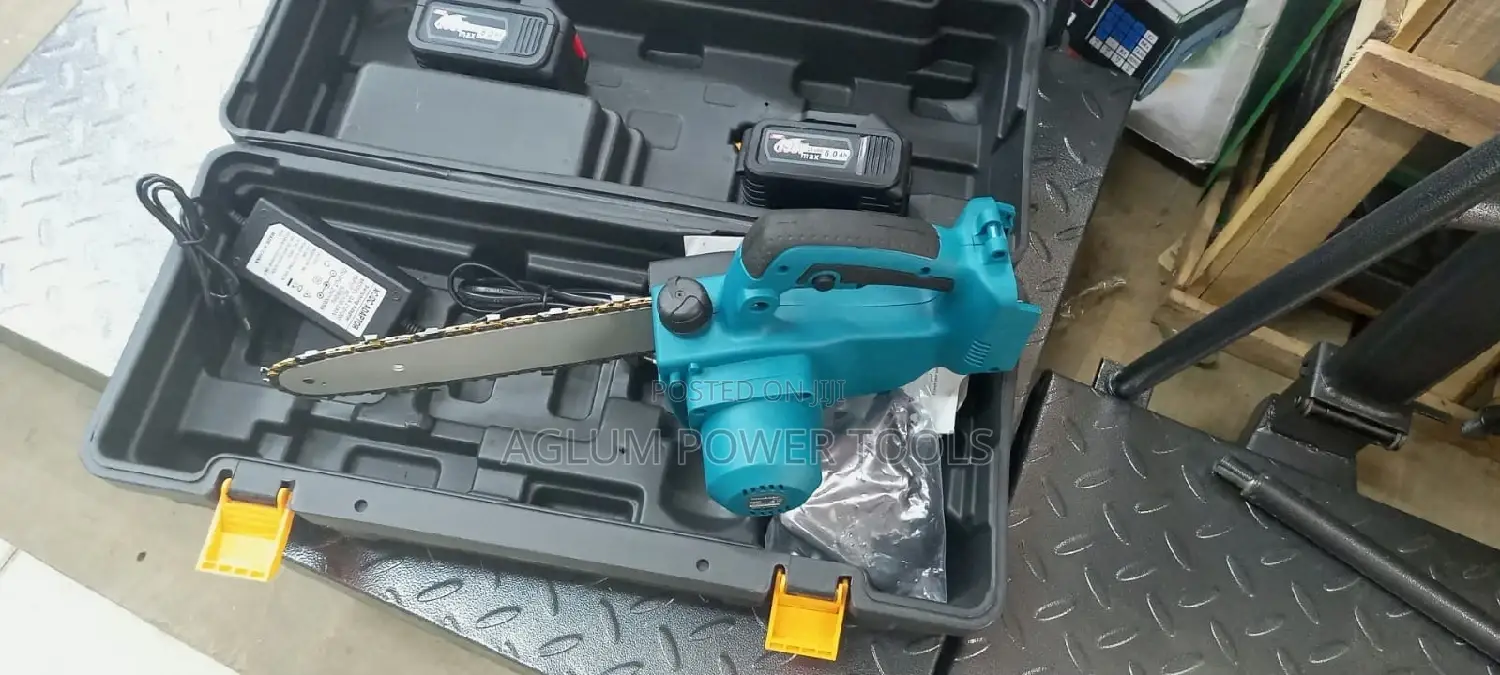 Cordless Powersaw /Chainsaw. With Two Batteries 198V