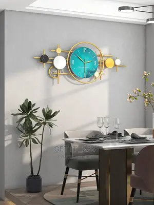 Luxury Large Metal Wall Hanging Watches* Simple Circular Mut