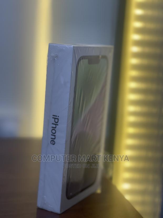 New Apple iPhone 14 256 GB Black - thumbnail 3