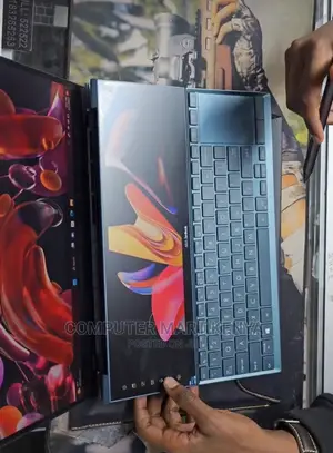 New Laptop Asus Zenbook 14 UX434 16GB Intel Core I7 SSD 512GB