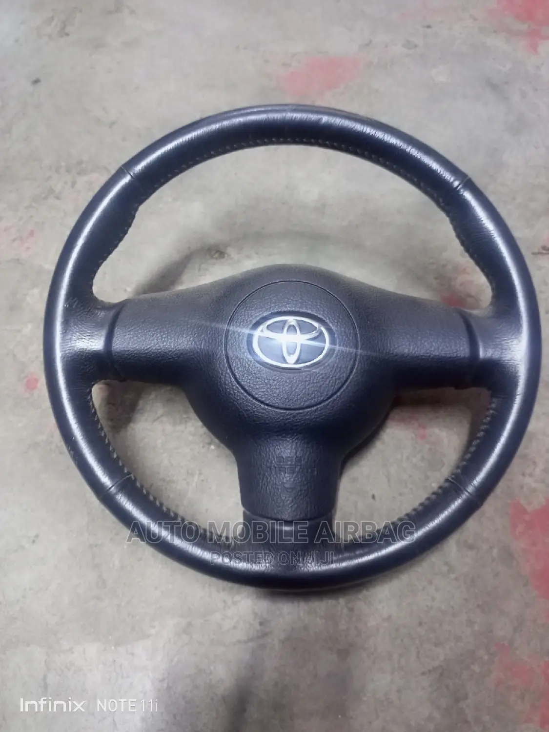 Rav 4 Steering Wheel Complete