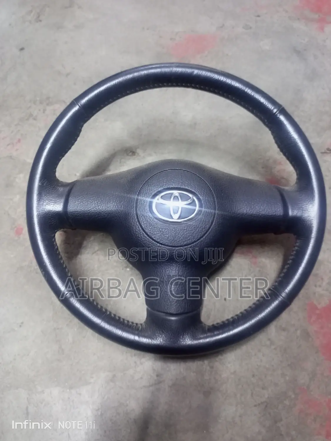 Rav 4 Steering Wheel Complete