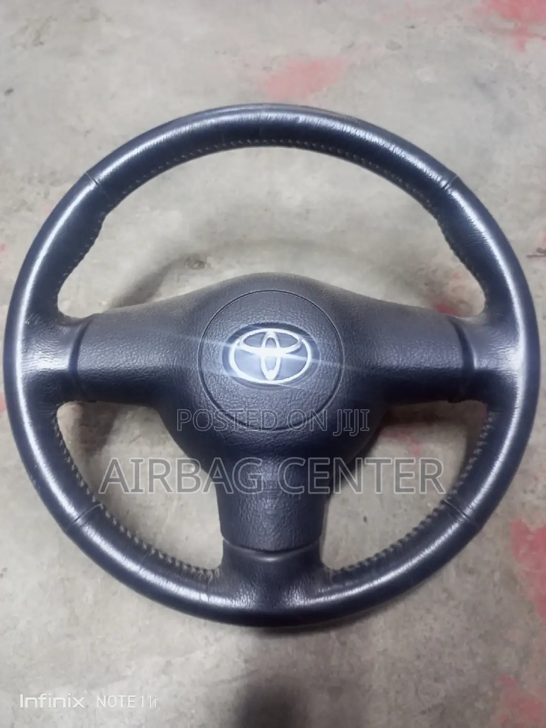 Rav 4 Steering Wheel Complete