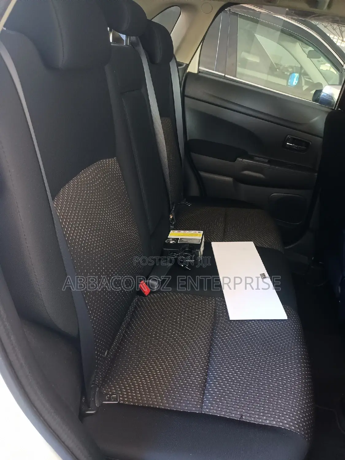 Mitsubishi RVR 2016 White