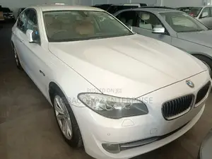 BMW 520i 2016 White