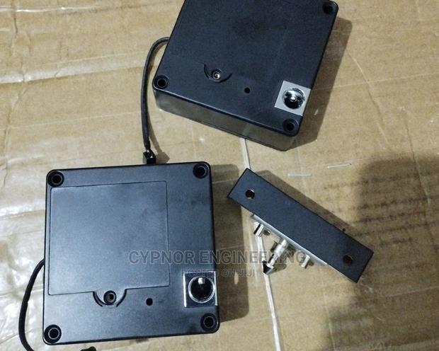 Cabinet Lock - main view