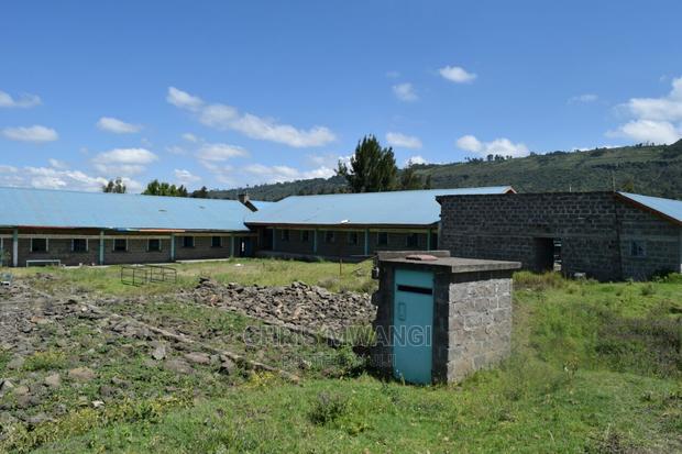 Prime Property With Clean Title - thumbnail 5