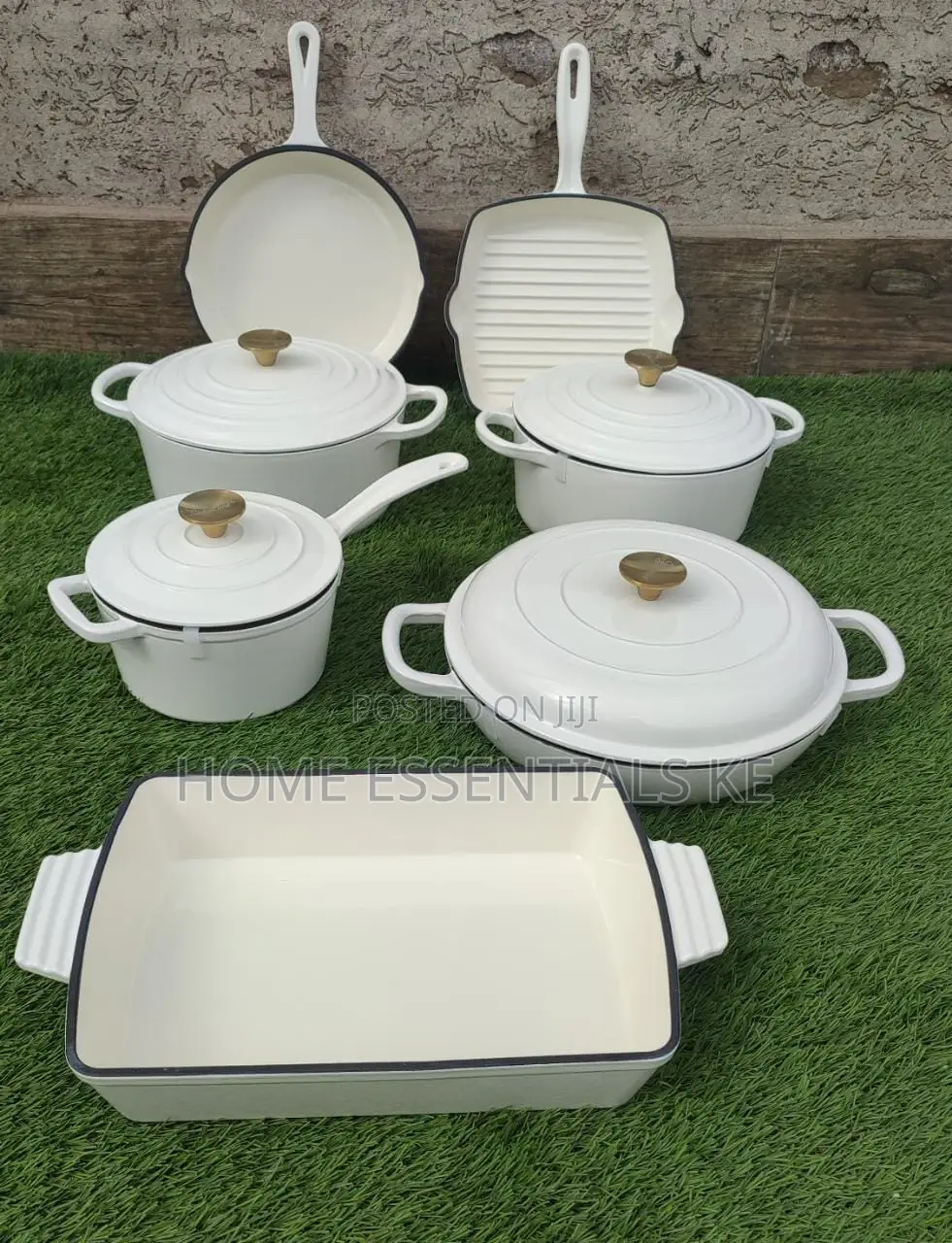 Enamel Cast Iron Cookware Set