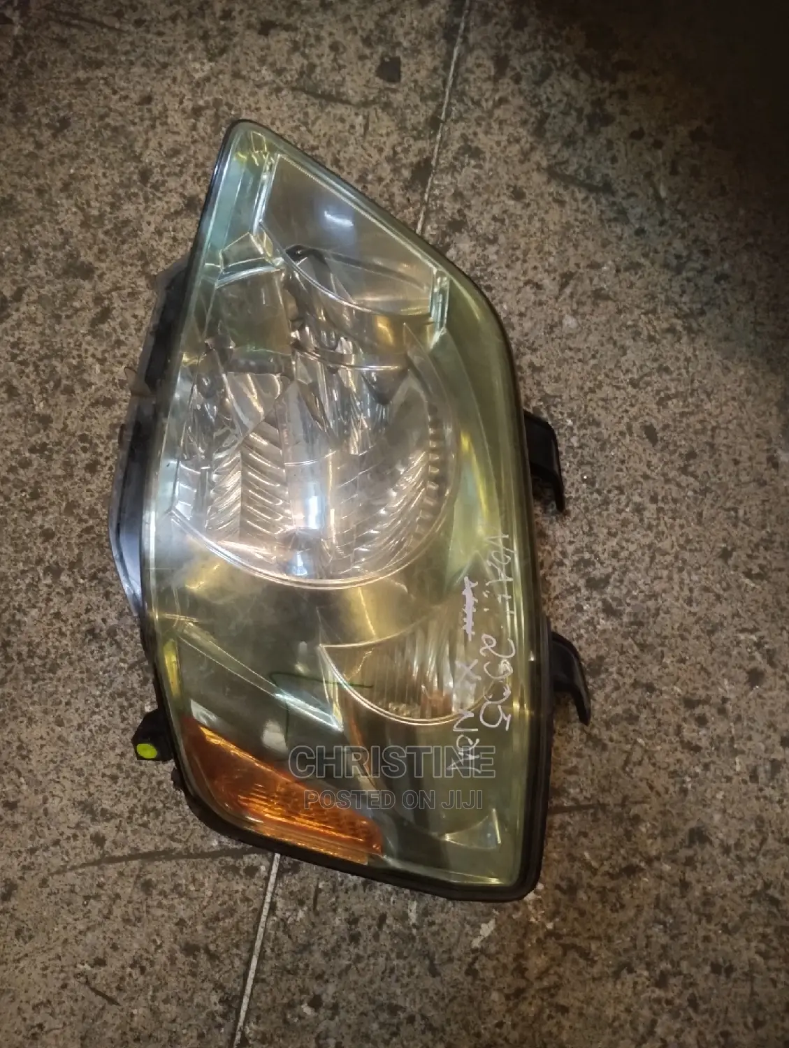 Toyota Noah 2005 Headlight Xenon