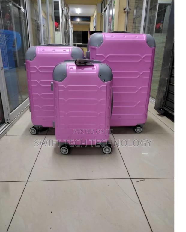 Suitcase Suitcase/ Fibre Suitcase - thumbnail 2