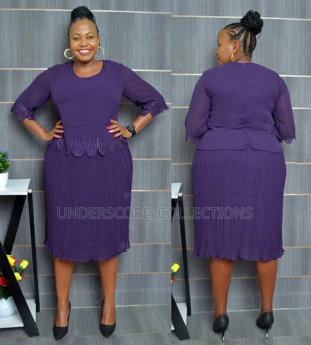 Occasional Plus Size Fitting Plitted Dresses - thumbnail 2