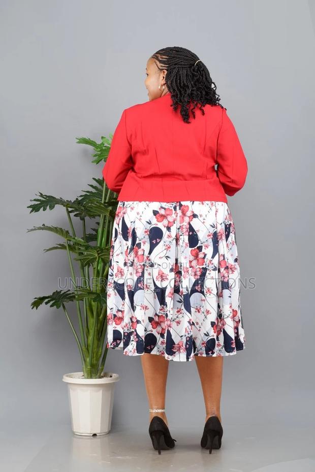 Classy Woman Plus Size Fitting Plitted Dresses - thumbnail 5