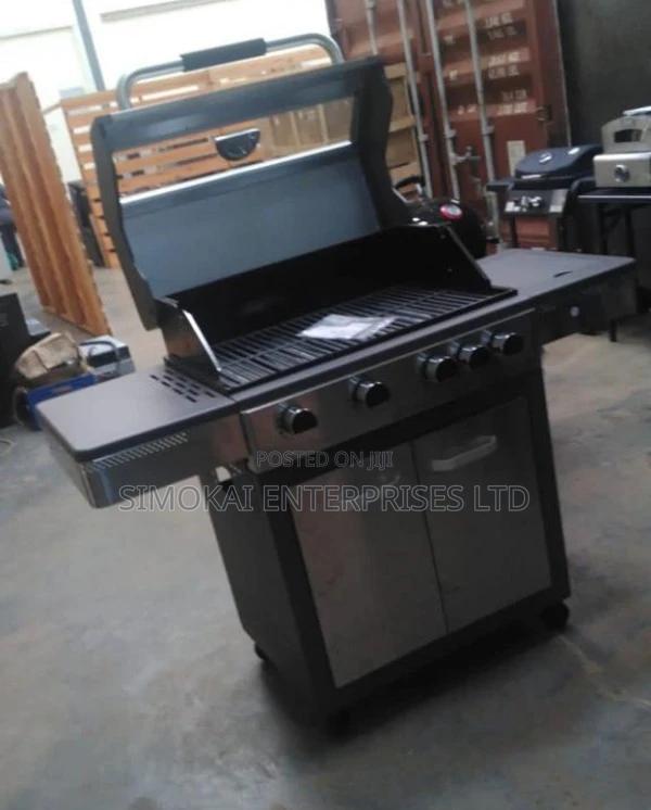 New 5 Burner Gas BBQ - main view