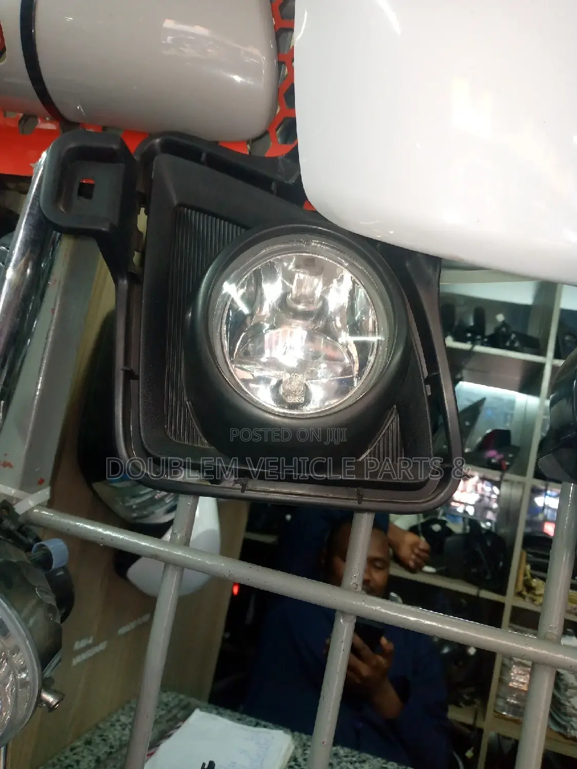 Foglamp Toyota Hiace 2005, 2007,2008,2010,l/Box
