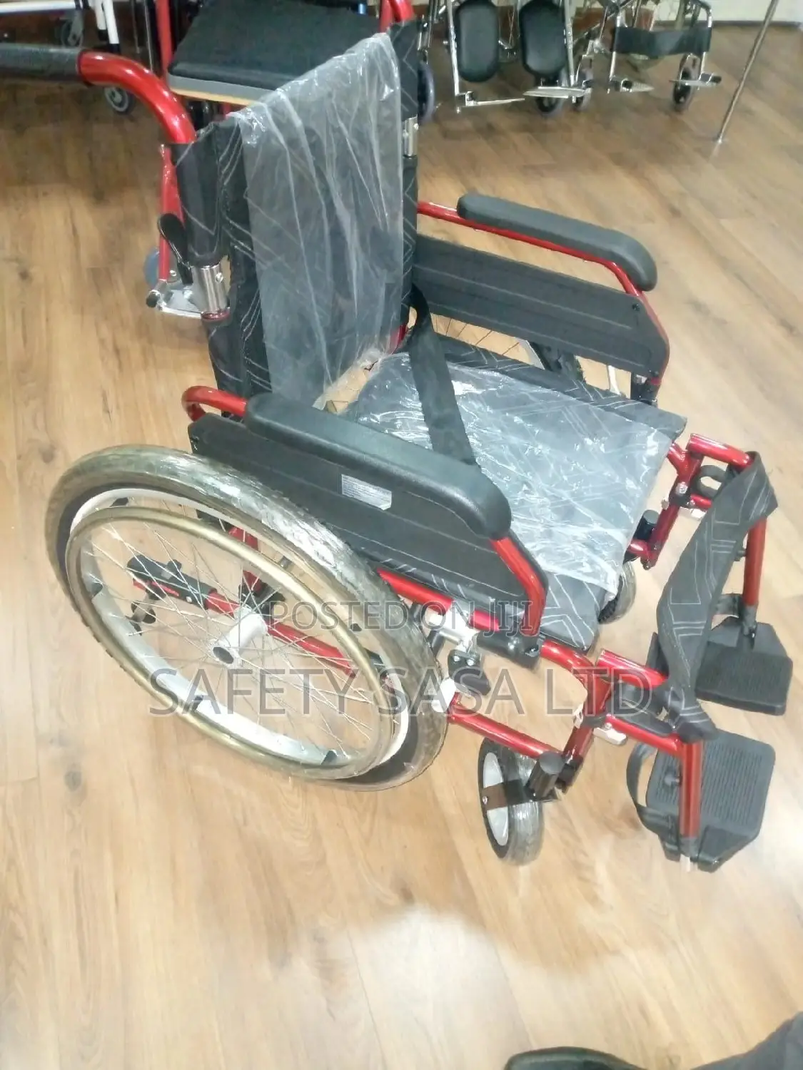 Heavy Duty Aluminum Wheelchair