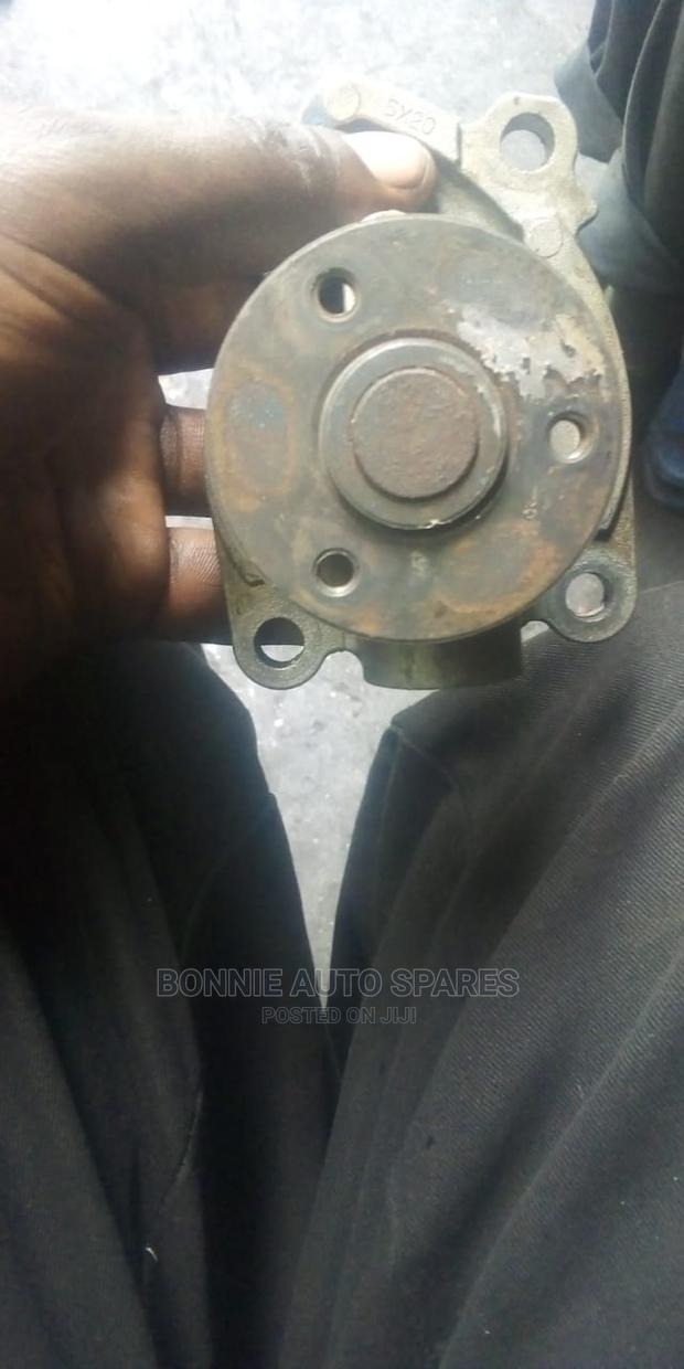 HR12 Engine Water Pump - thumbnail 3