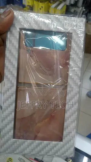 Fire Wood - Brown Marble Samsung Galaxy Flip 4 Case