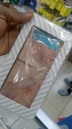 Fire Wood - Brown Marble Samsung Galaxy Flip 4 Case