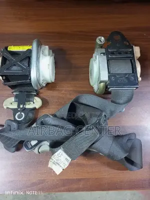 Prado J 120 Safety Belts