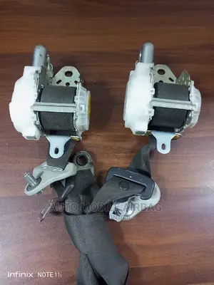 Suzuki Swift Safety Belts