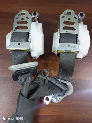 Suzuki Swift Safety Belts