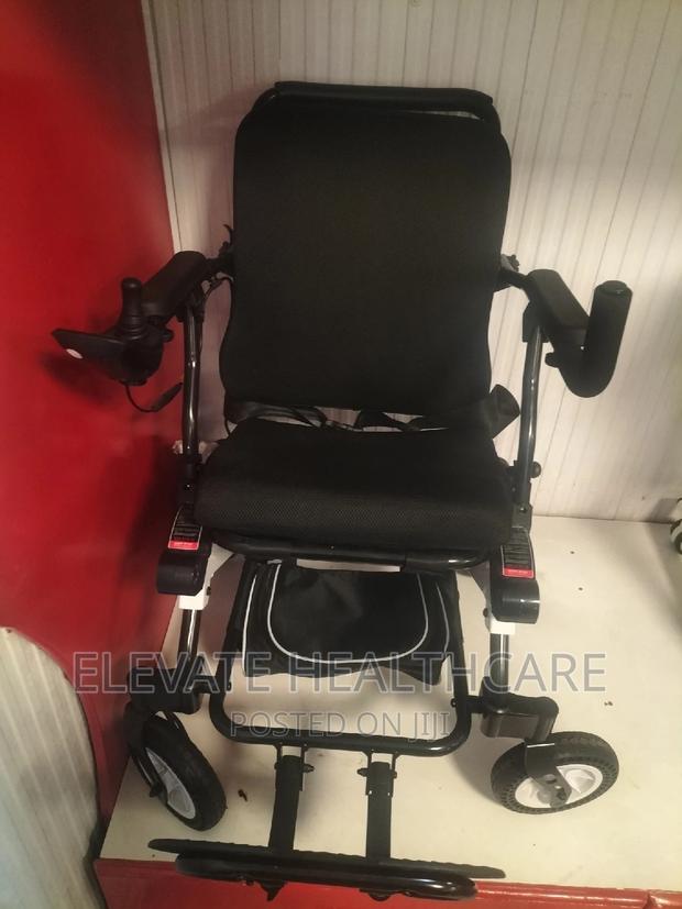 Electric Wheelchair - thumbnail 2