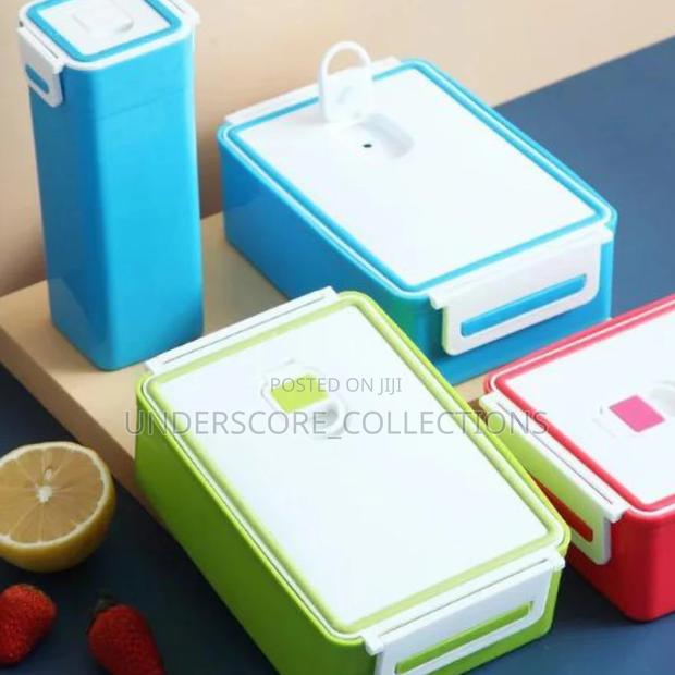 Pack Snack for Self/Baby/Spouselunch Box With Water Bottle - main view