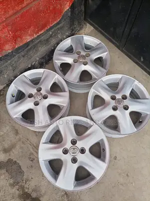 Ex Japan 15 Inch Toyota Filder Rims