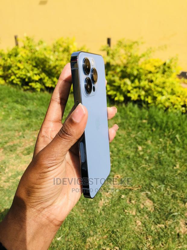Apple iPhone 13 Pro 128 GB Blue - thumbnail 2