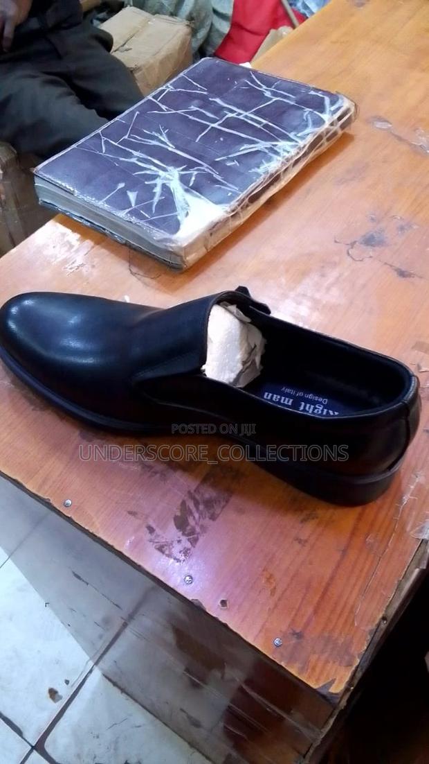 Executive Men Quality Leather Shoes - thumbnail 2