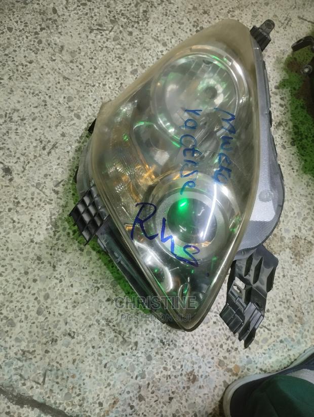Toyota Ractis 2008 Headlight Xenon