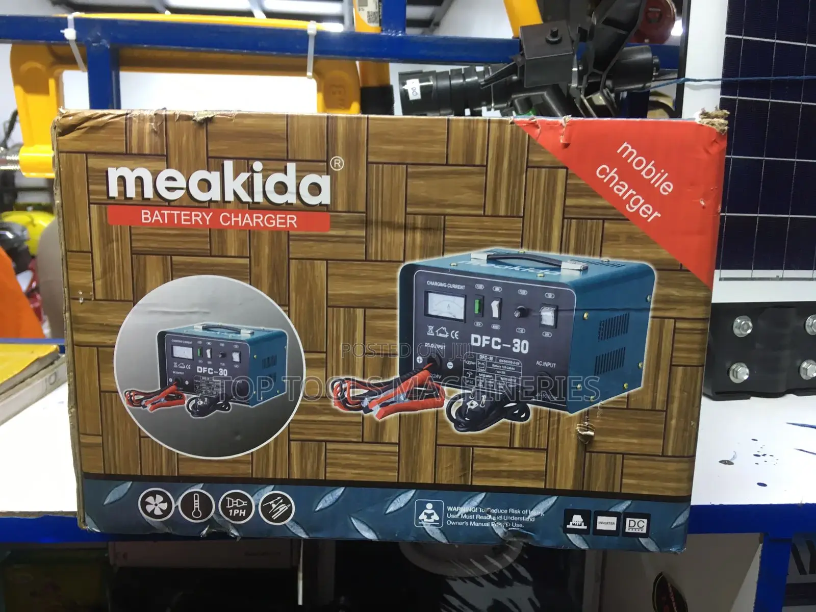 DFC 30 Meakida Battery Charger