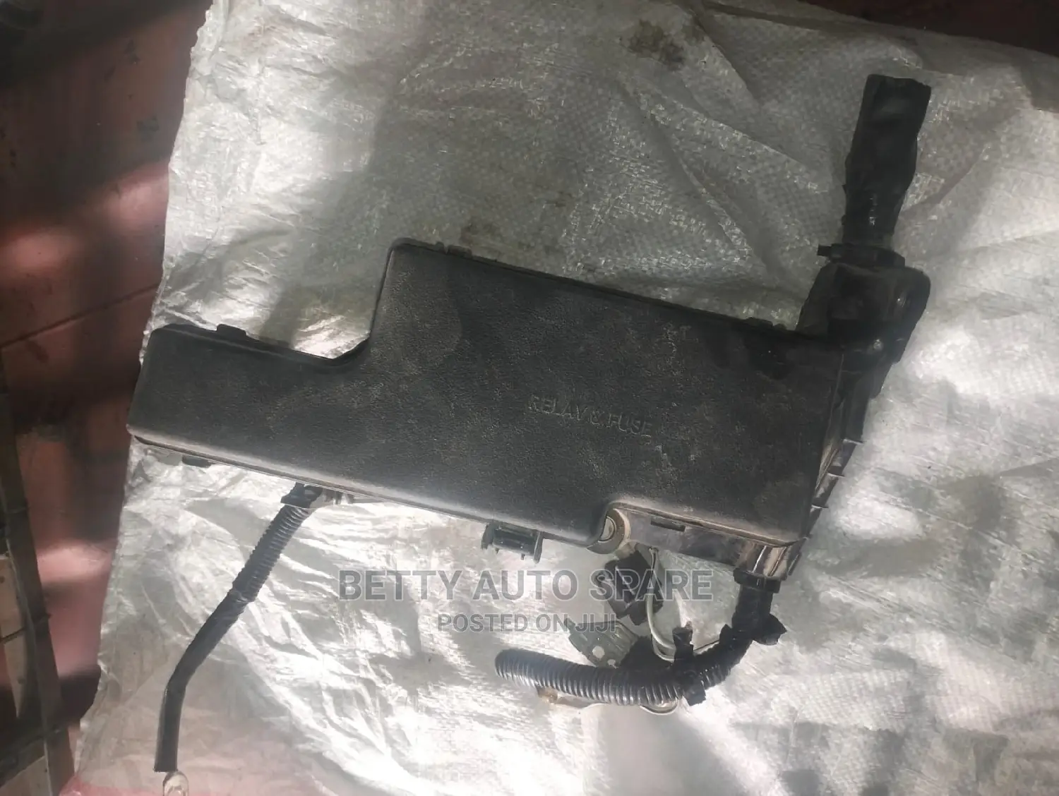 Toyota Hilux (Vigo) Fuse Box