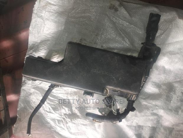 Toyota Hilux (Vigo) Fuse Box - thumbnail 5