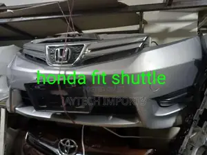 Honda Fit Shuttle 2012 Nosecut