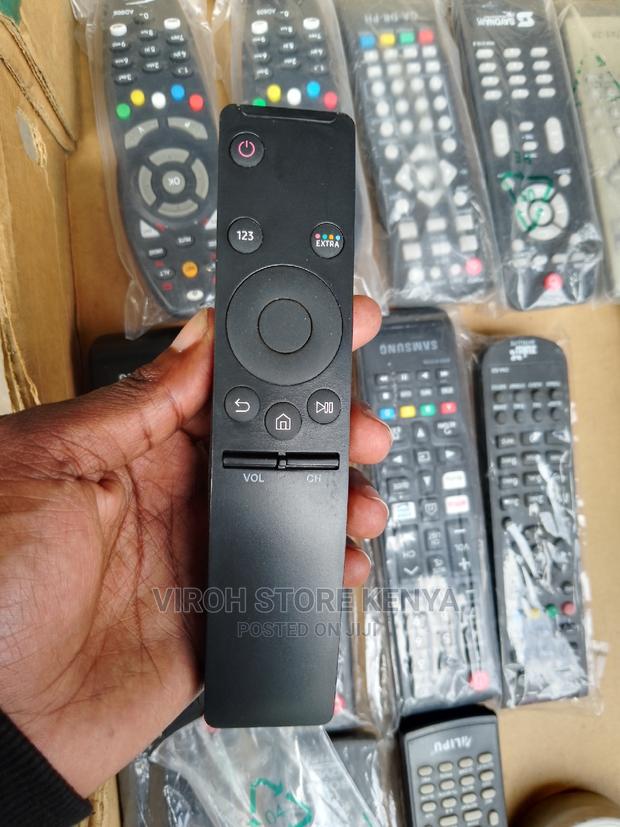 Samsung Curved Remote - thumbnail 2