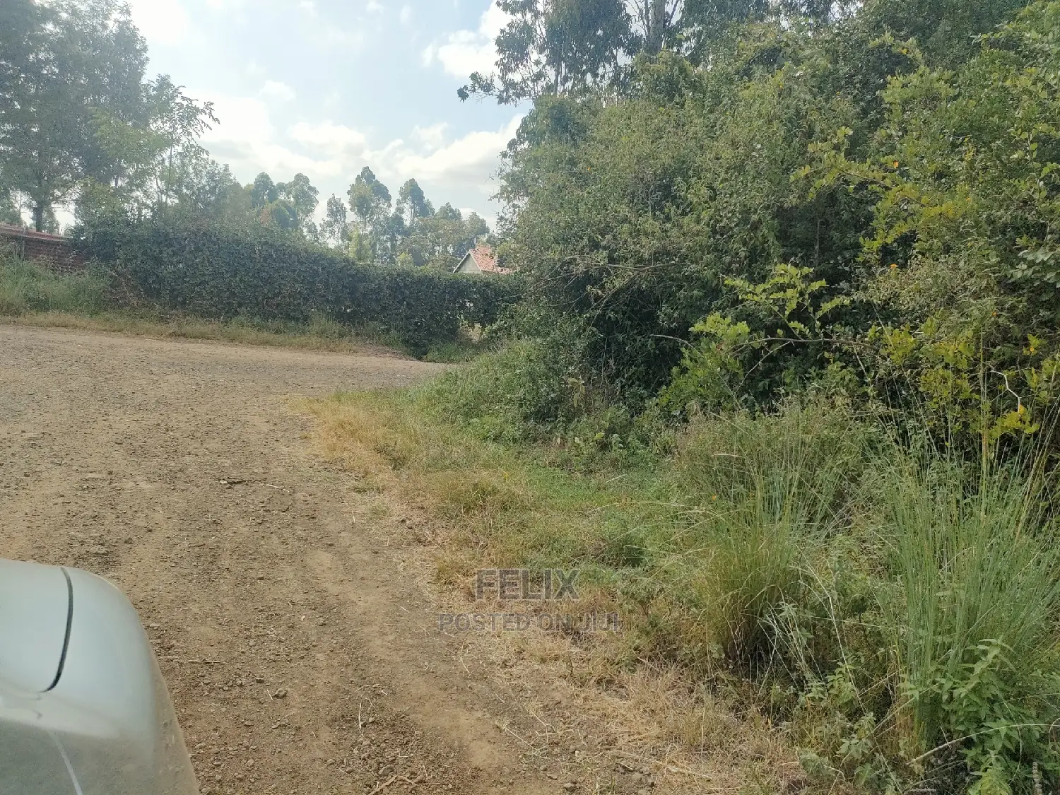 Chaka Mbiriri/2acres
