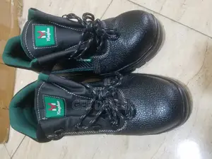 Steel Toed Heavy Duty Safety Boots