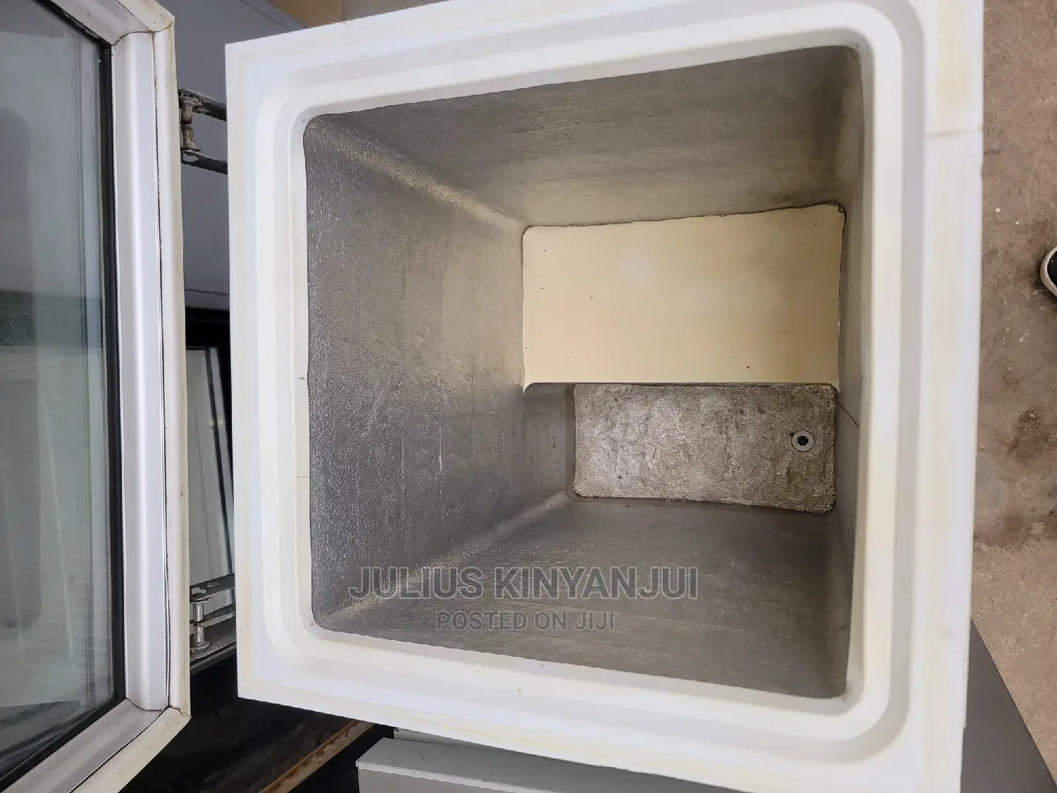2 by 2ft Deep Freezer