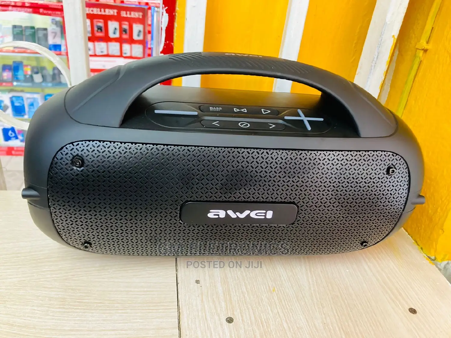 Awei Y886 Speaker With Mic