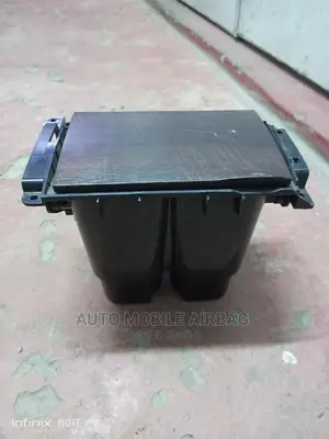 Premio 260 Cup Holders