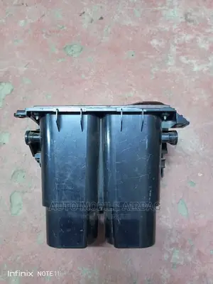 Premio 260 Cup Holders
