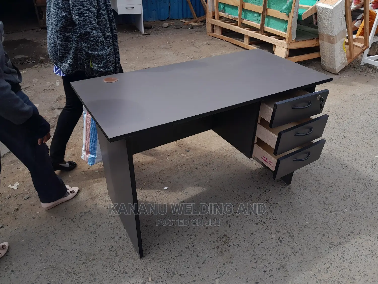 Office Desk