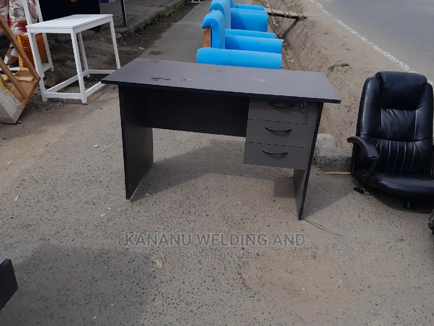 Office Desk